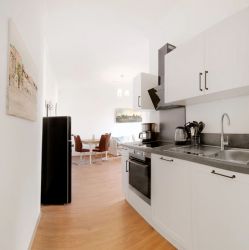 Villa Am Park Q 4 Westside Story