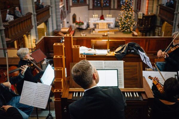Heiteres und Besinnliches zum Jahresausklang