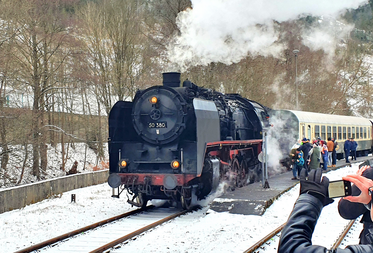 Neujahrsrundfahrt mit dem Winterexpress POLARSTERN