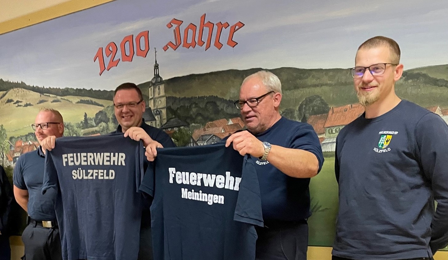 2022 10 10 Sülzfeld wird Meininger Stadtteil Feuerwehr up